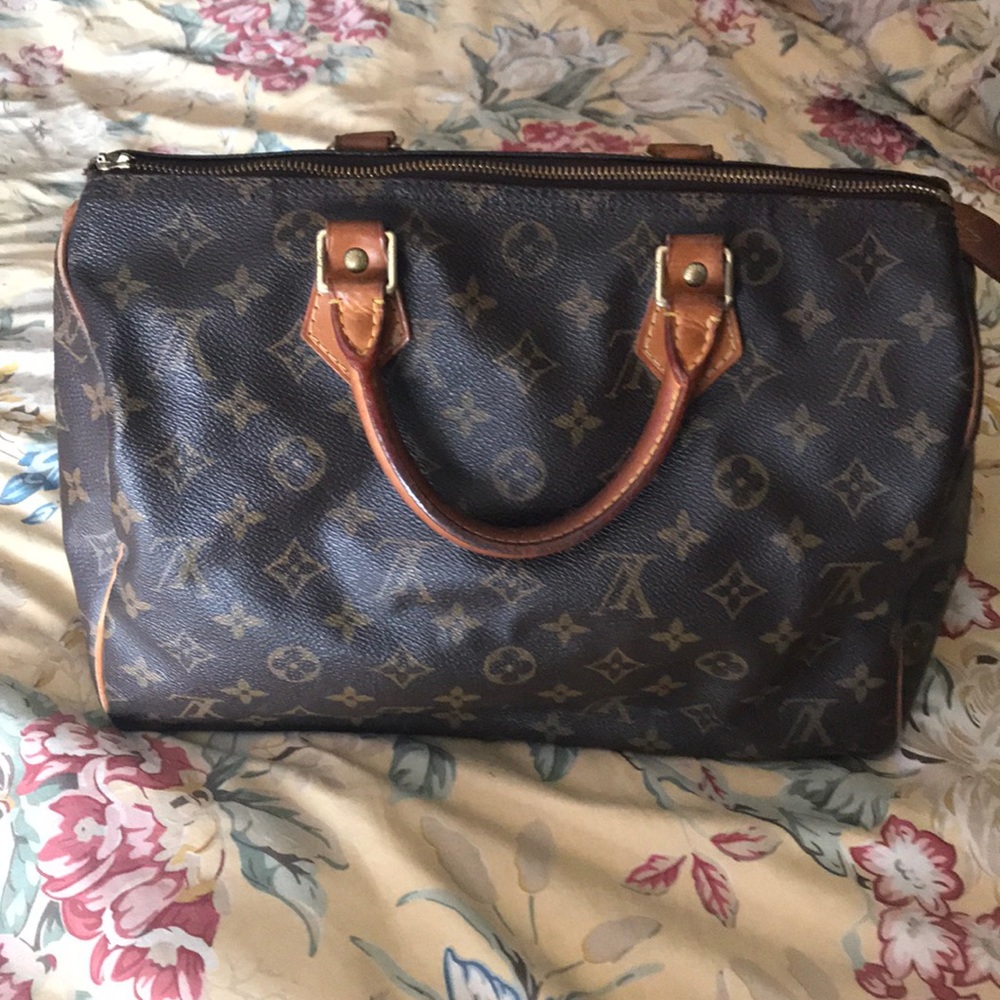 Authentic vintage LV speedy 35 bag